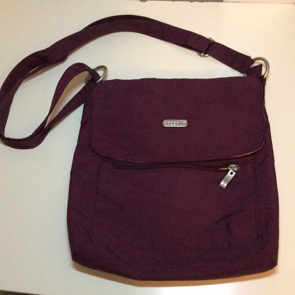 Purple crossbody baggallini